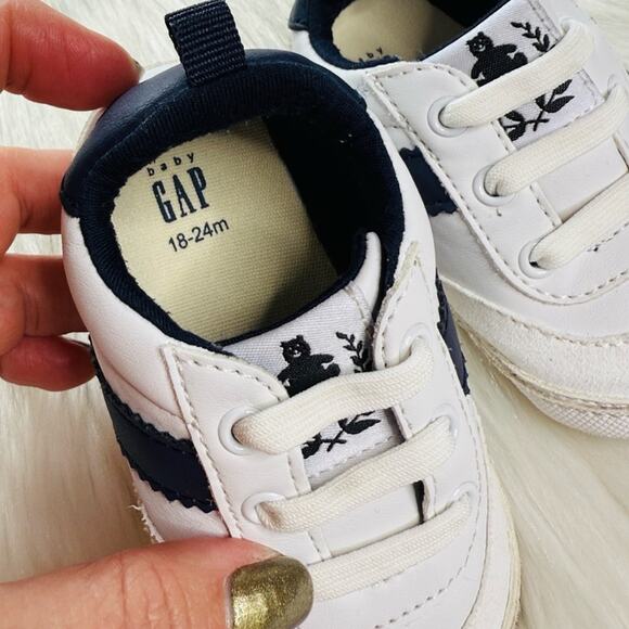 Baby Gap White and Navy Striped Sneakers - Picture 3 of 7
